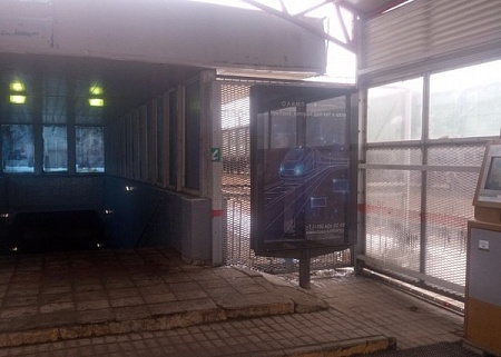 Станция Чехов, в турникетной зоне, при выходе к платформе
